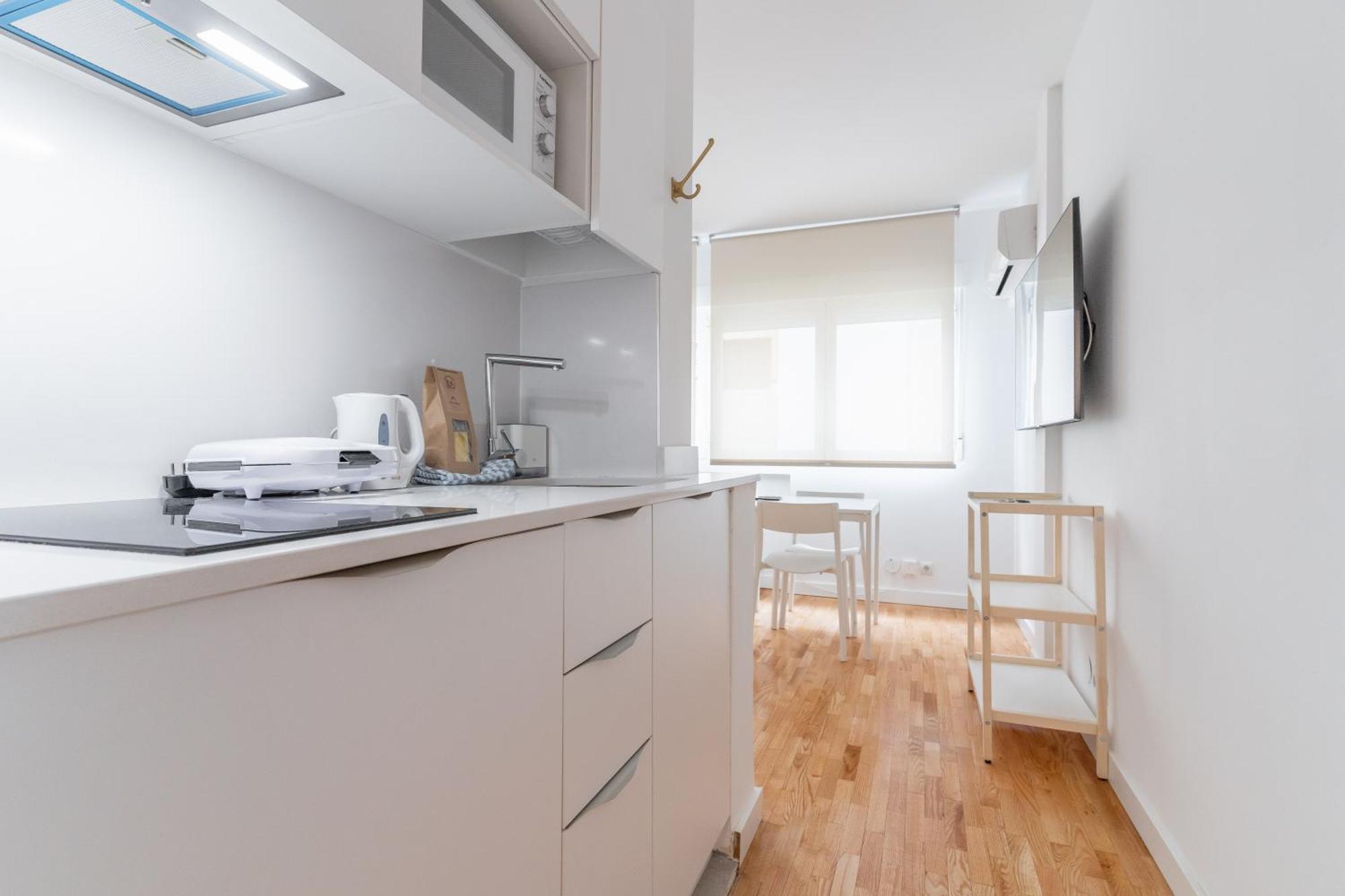 Cozy And Bright-1Bedroom 1Bathroom-Las Letras มาดริด ภายนอก รูปภาพ