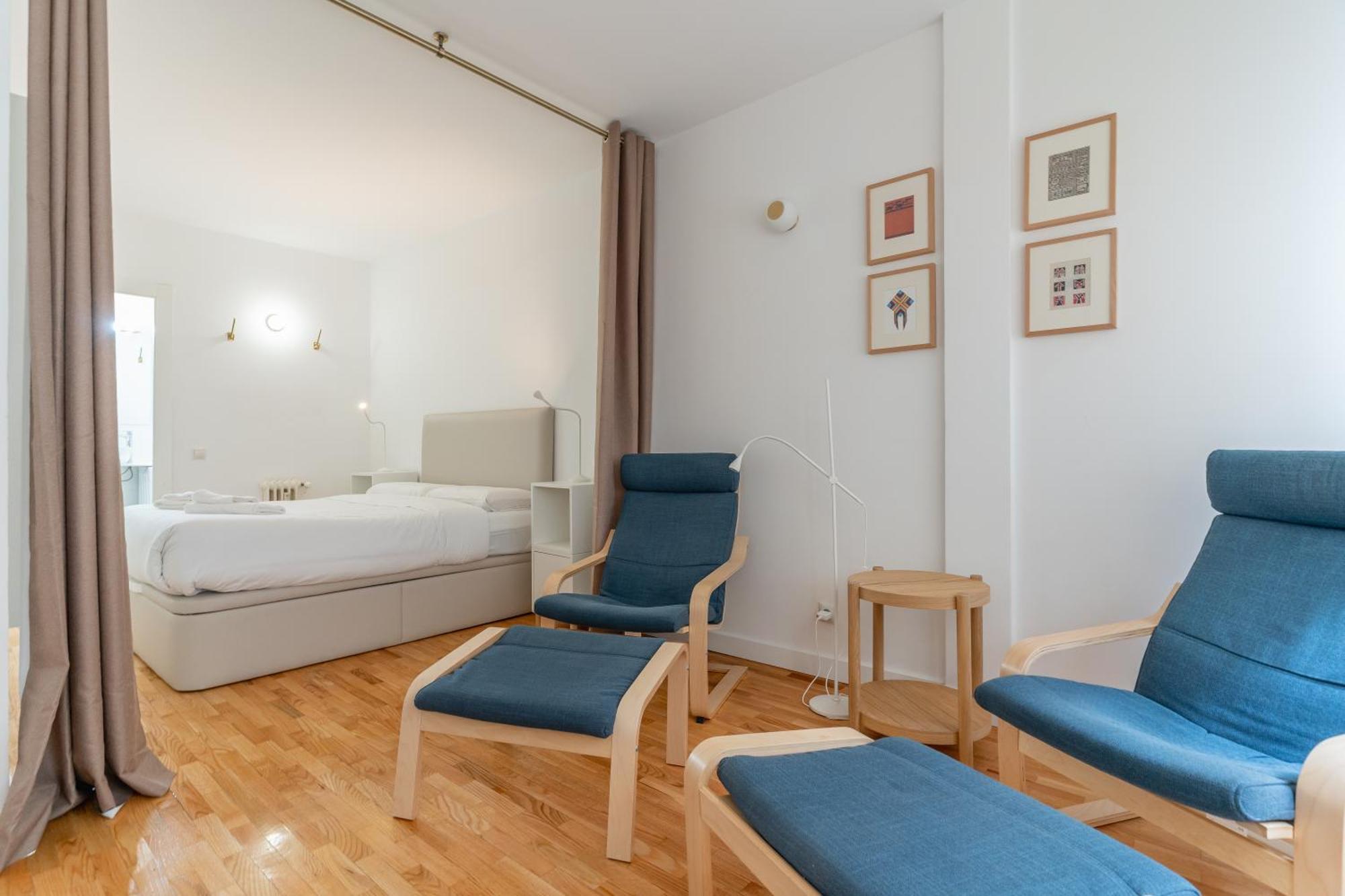 Cozy And Bright-1Bedroom 1Bathroom-Las Letras มาดริด ภายนอก รูปภาพ